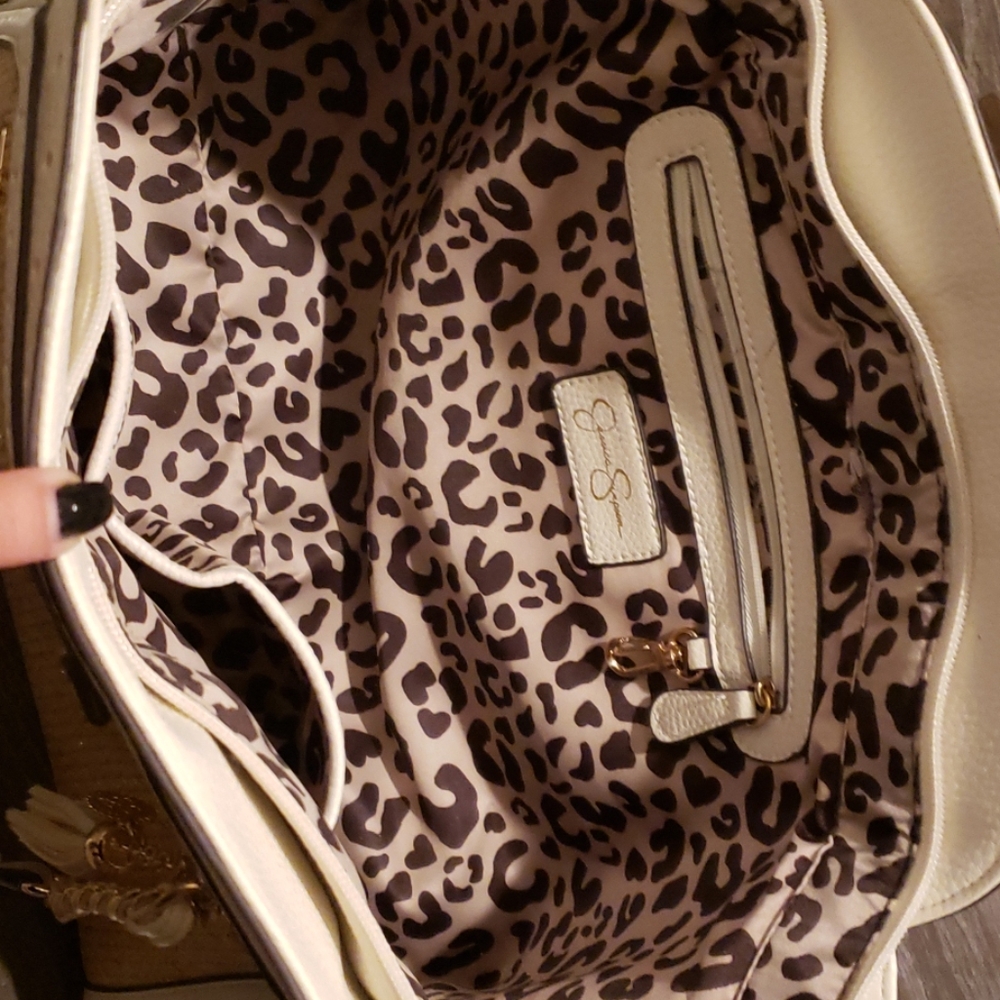 Purse - Picture 2 of 2